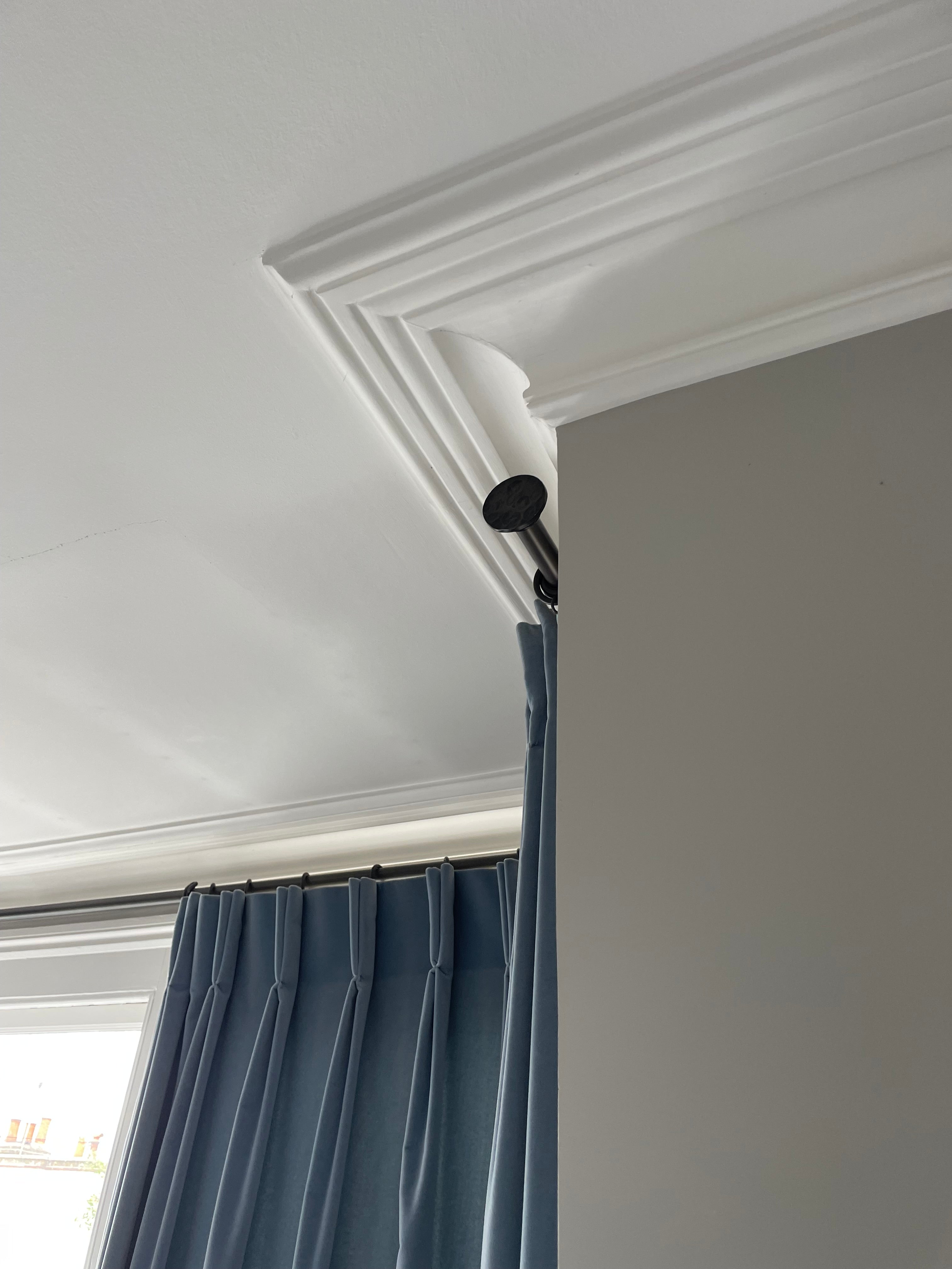 Swan Neck Plaster Coving 178mm x 89mm