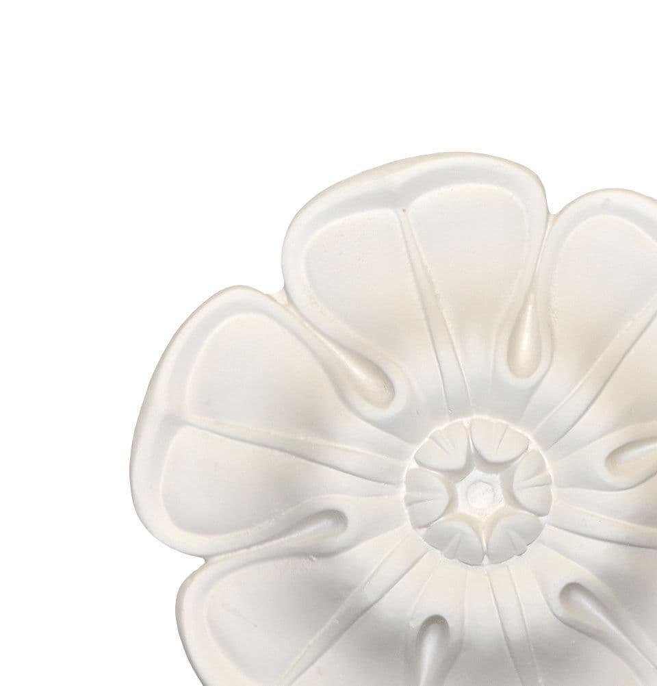 Small Tudor Plaster Ceiling Rose 190mm