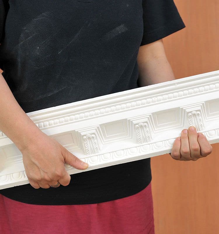 Small Victorian Ornate Plaster Coving 92mm x 100mm