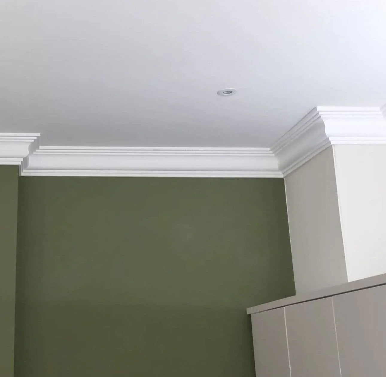 Large Traditional Ogee Plaster Coving 120mm x 160mm - 24m Pack