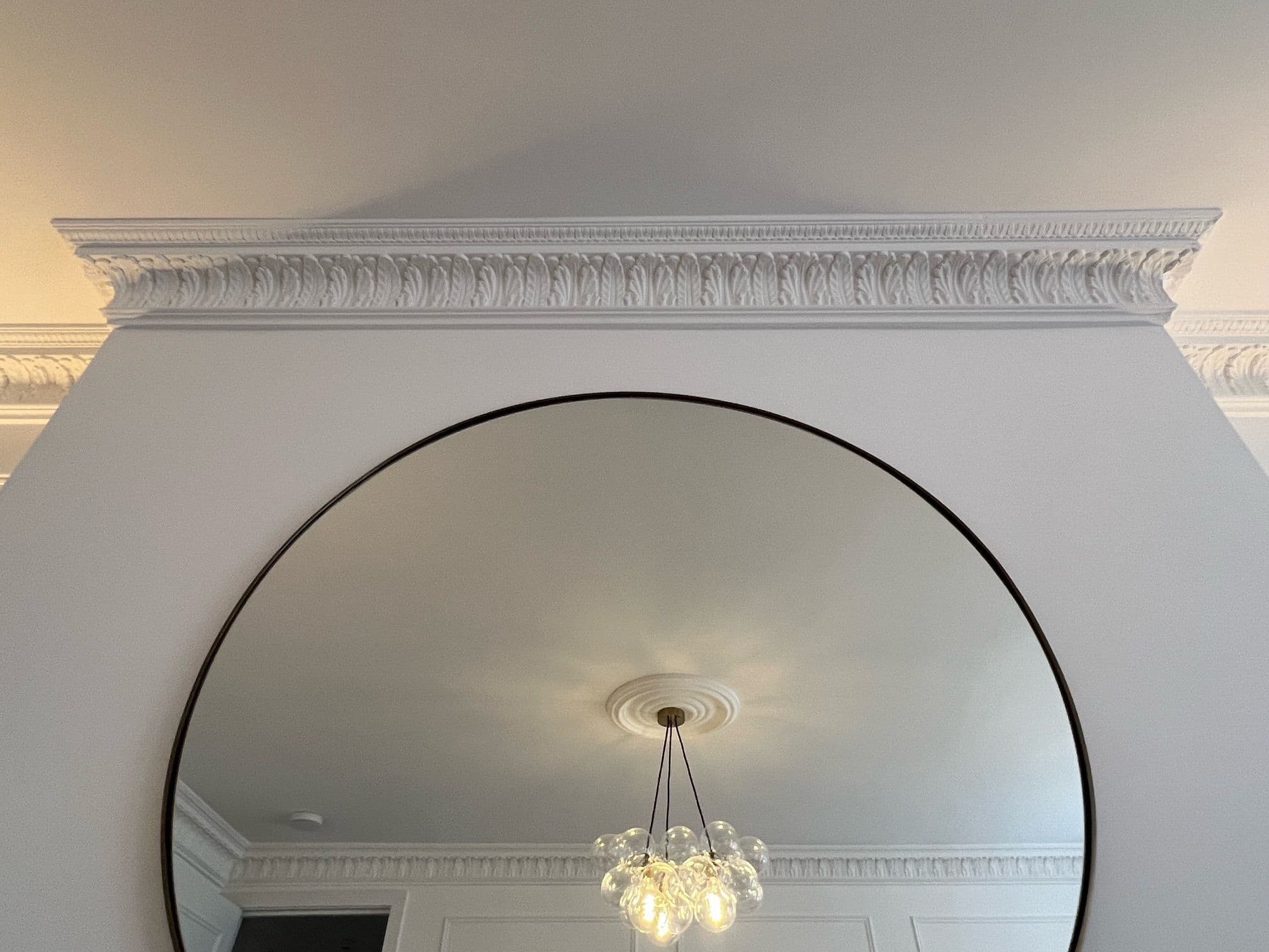 Regal Acanthus Leaf Plaster Coving 144mm x 160mm