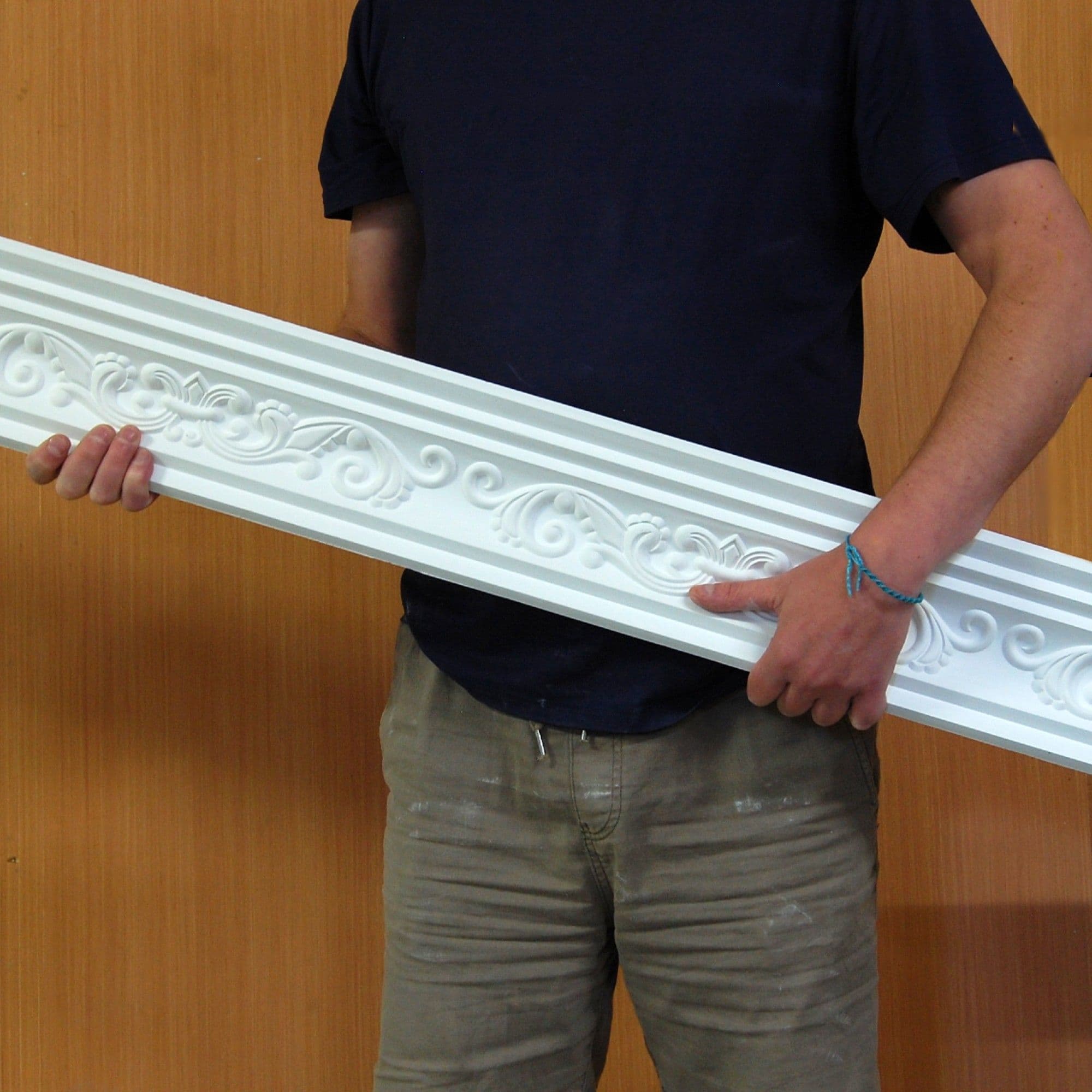 Fleur De Lys Plaster Coving 95mm x 110mm